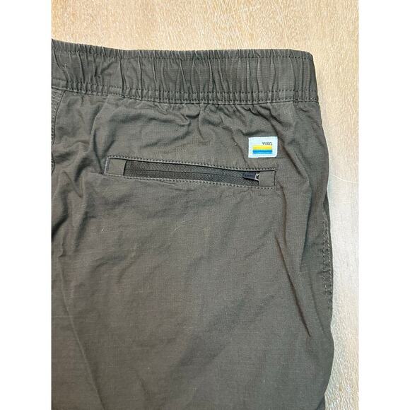 Vuori Ripstop Shorts in DARK OREGANO Large - Picture 6 of 7